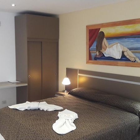 Aparthotel Vertientes 테르마스 데 리오 혼도 외부 사진